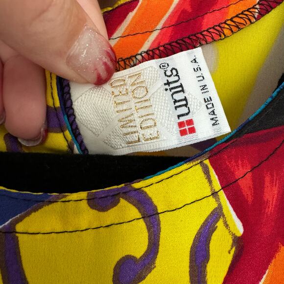 EUC Limited Edition Units Abstract Geometric Colorful Shirt Free Size OS‎ L XL - Picture 5 of 7